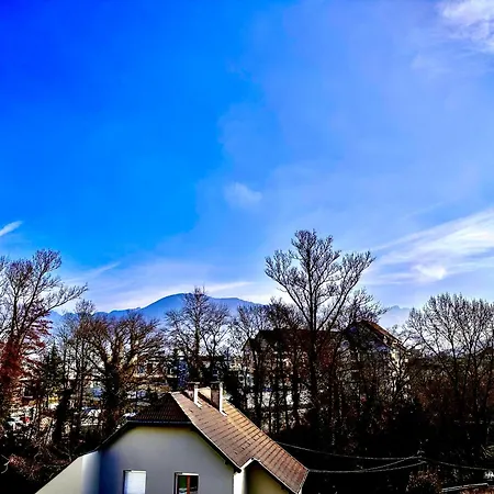 Calme Proche Centre Parking Gratuit Apartment Annecy