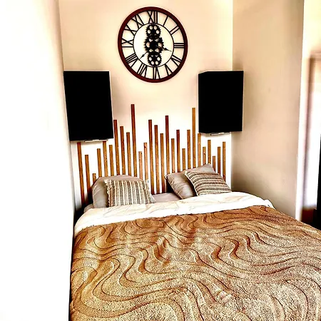 Apartment Calme Proche Centre Parking Gratuit